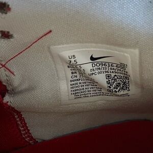 Nike Women’s Kyrie Infinity Black/University Red/Dark Smoke Grey Size:7.5